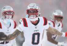 Christian González hace historia y lleva a los Patriots al Super Bowl LX Christian González interceptando el balón bajo la nieve con los Patriots rumbo al Super Bowl LX
