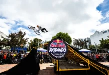 Más allá del show: Red Bull Rodando toma Bogotá Daniel Dhers liderando rodada BMX en Bogotá