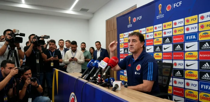 Néstor Lorenzo en conferencia de prensa revelando los 55 preconvocados de la Selección Colombia al Mundial 2026.